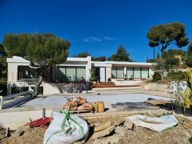 façade  provençale d'une villa rénovée par arco façade