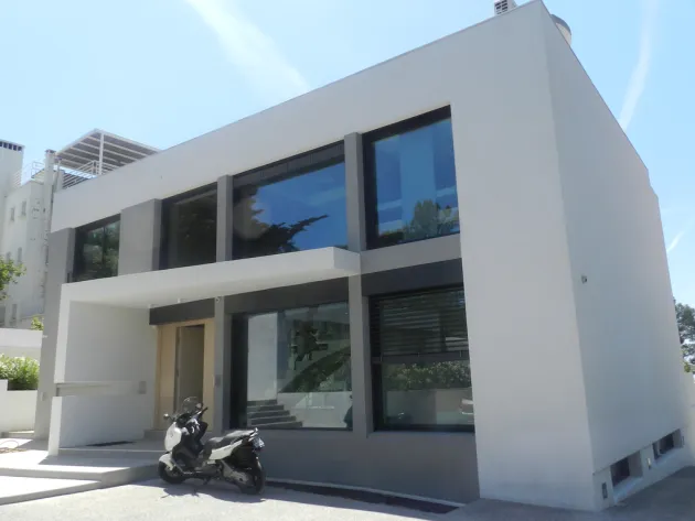 façade  provençale d'une villa rénovée par arco façade