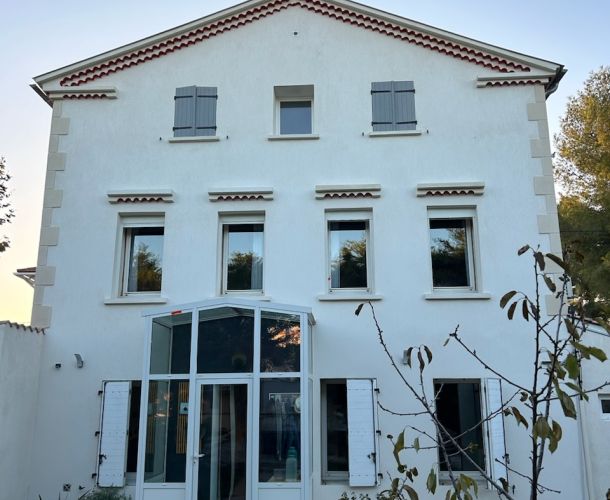 exemple de ravalement de façade à Saint-Laurent-du-Var par ARCO Façade