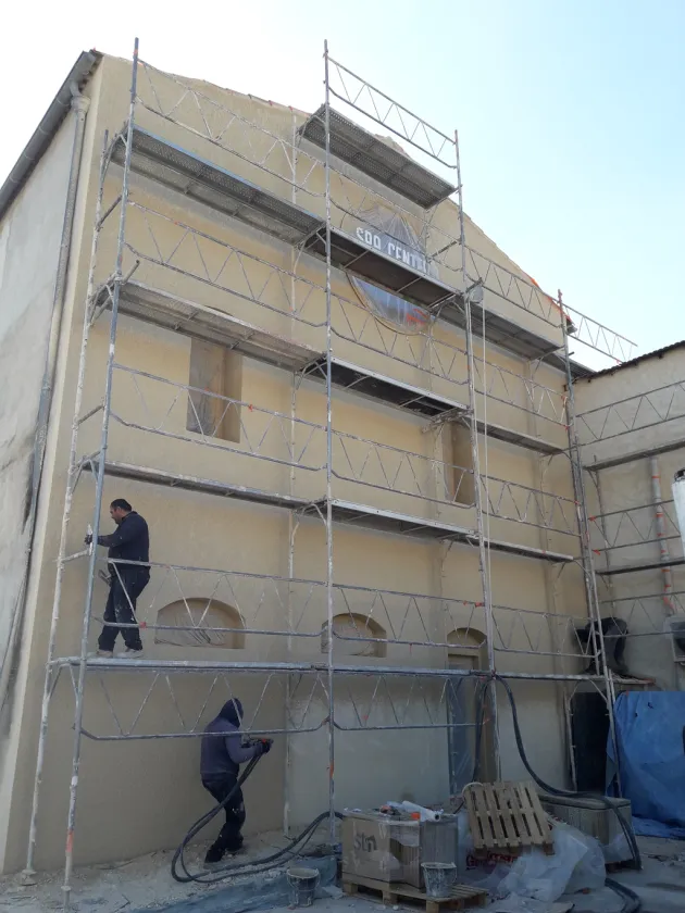 façade  provençale d'une villa rénovée par arco façade